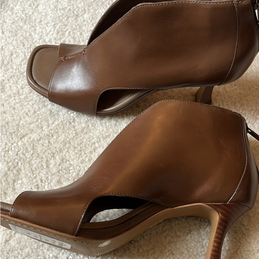 Vince Camuto Heels